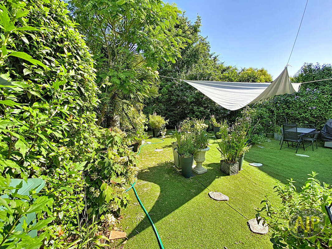 Échoppe bordelaise de caractère, grand jardin ! - photo 2
