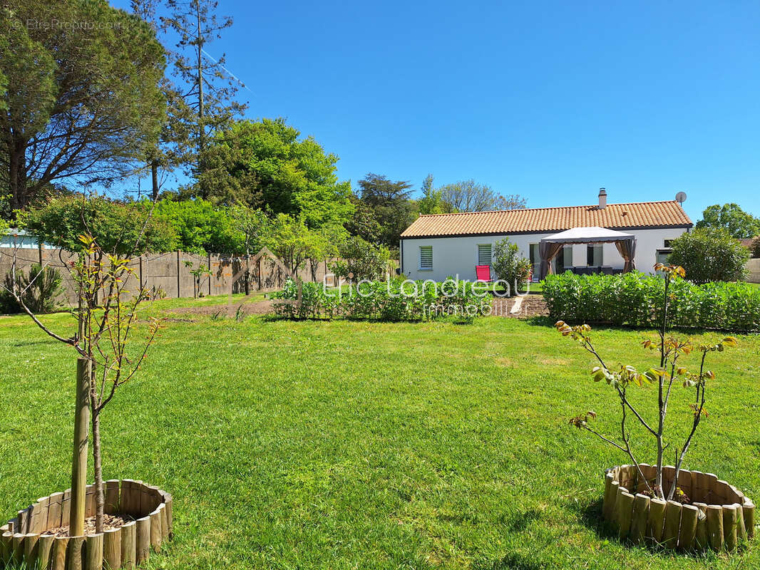 Maison à TALMONT-SAINT-HILAIRE