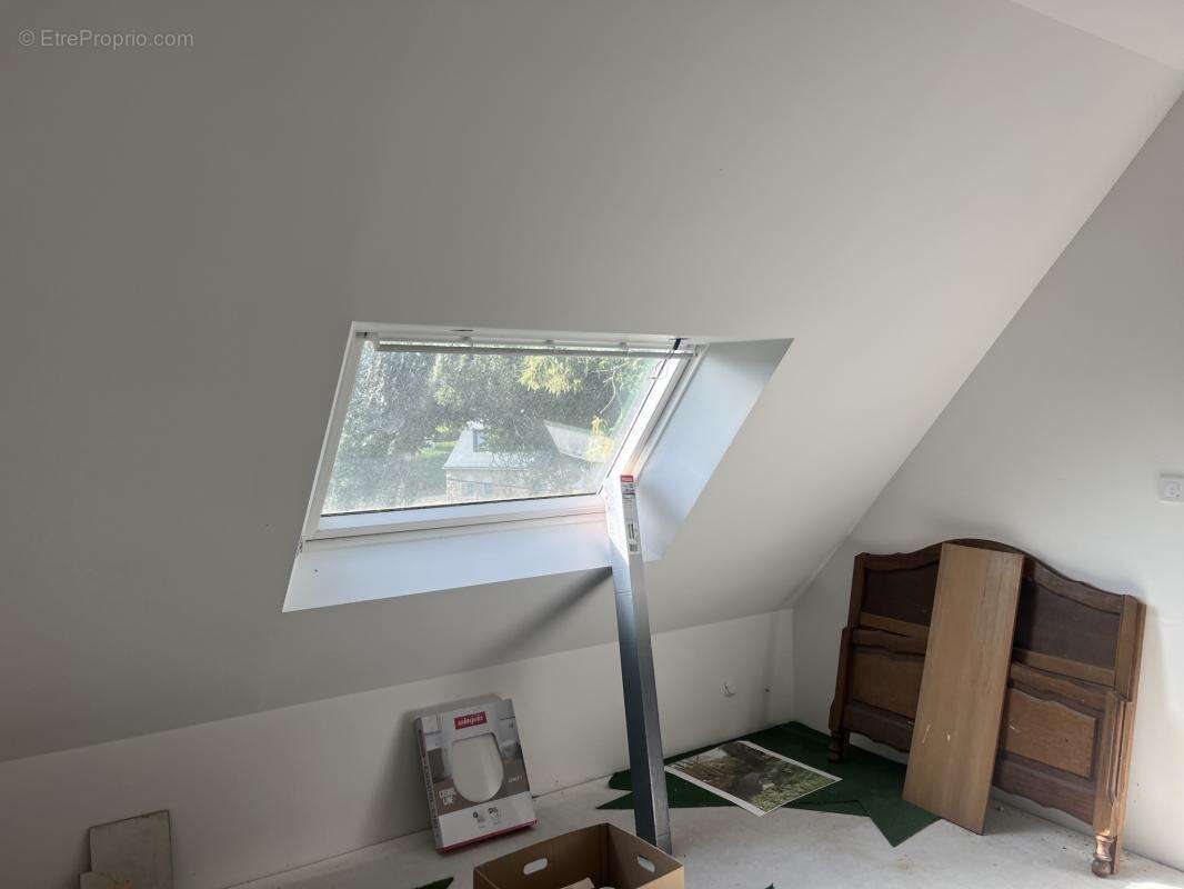 Belle néo-bretonne, située sur un terrain de 2500 m2 - photo 16