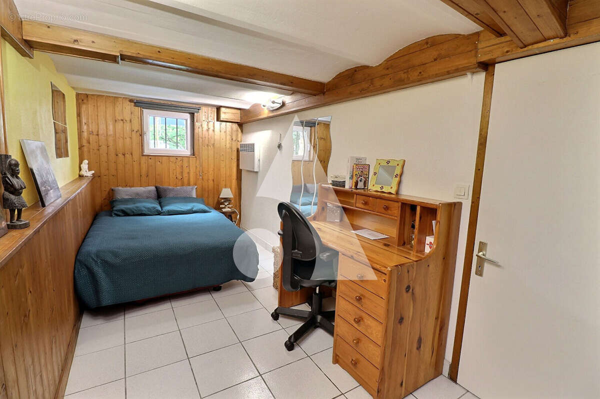 Maison à MERY-SUR-OISE