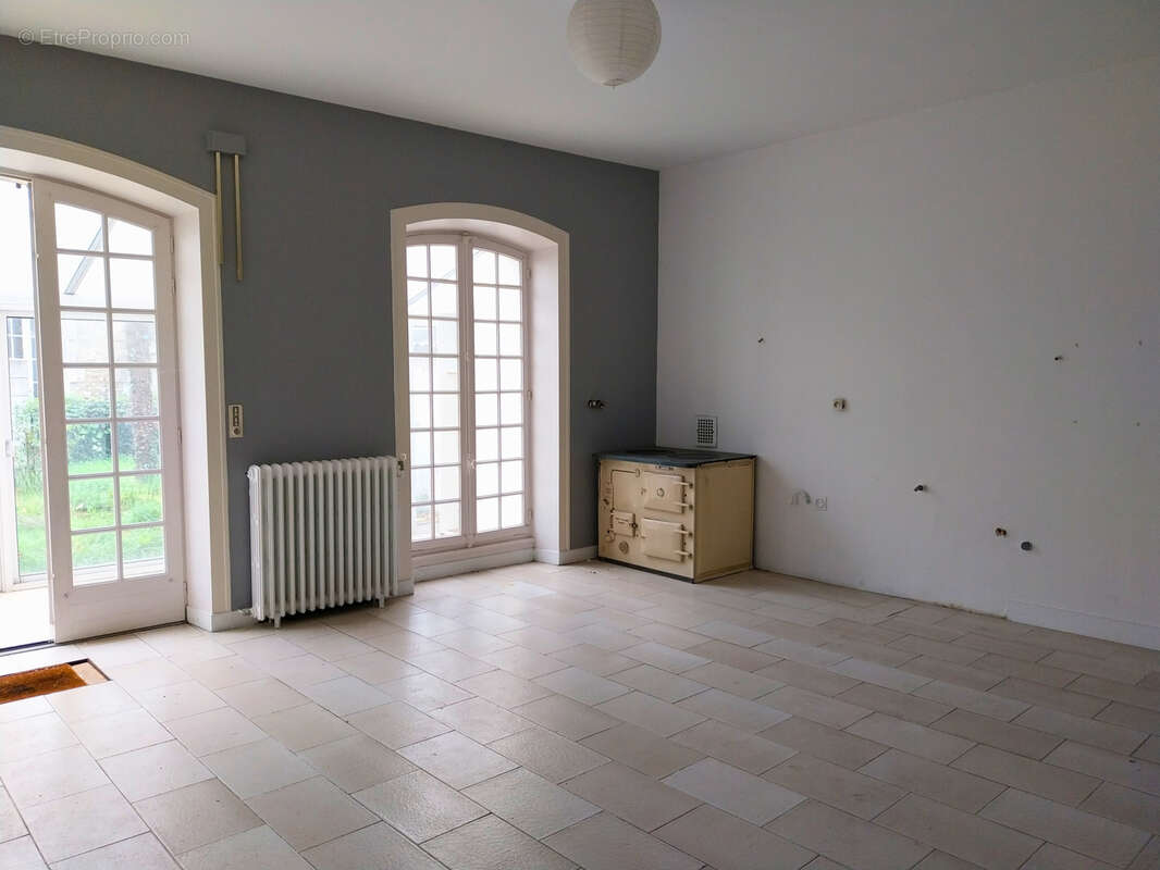 Maison à COGNAC