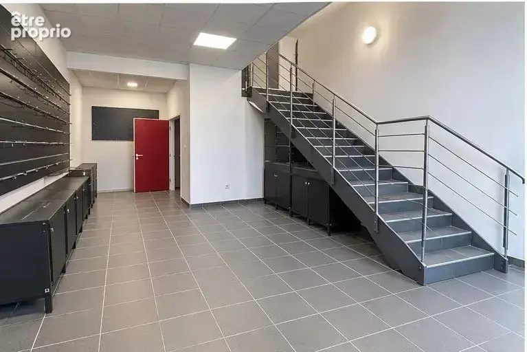 Vente Bureau-local Saint-pierre-du-perray(91280) 549 000ï¿œ - photo 3