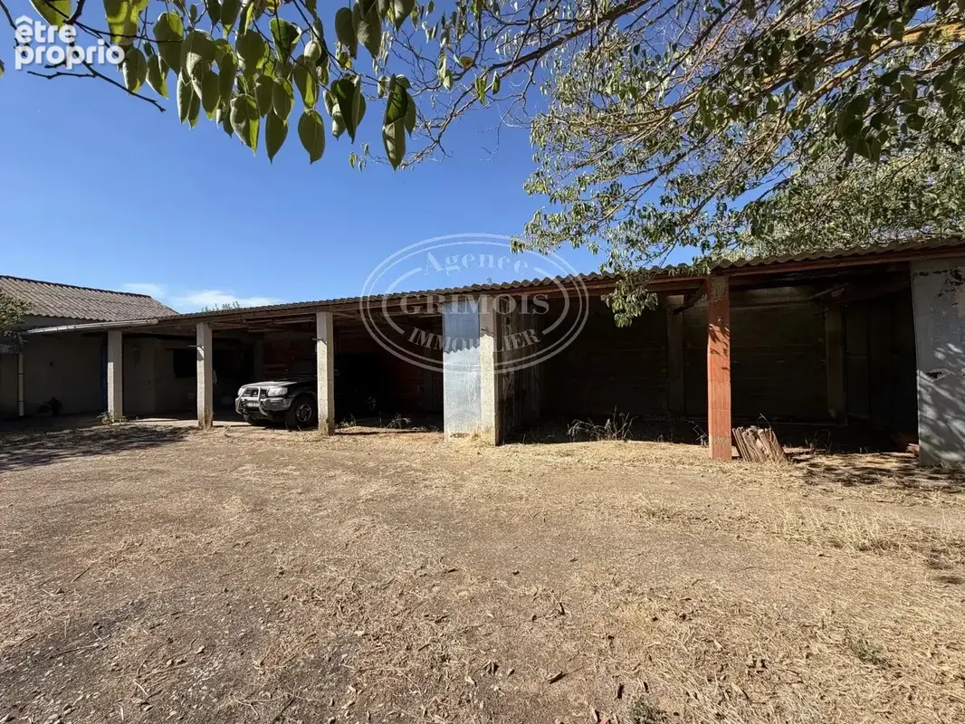 Lezignan-corbieres- maison plain-pied de 100 m² env./ terrains et hangar - photo 13
