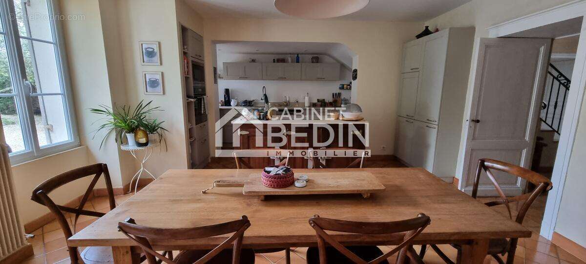 Maison à BAYON-SUR-GIRONDE