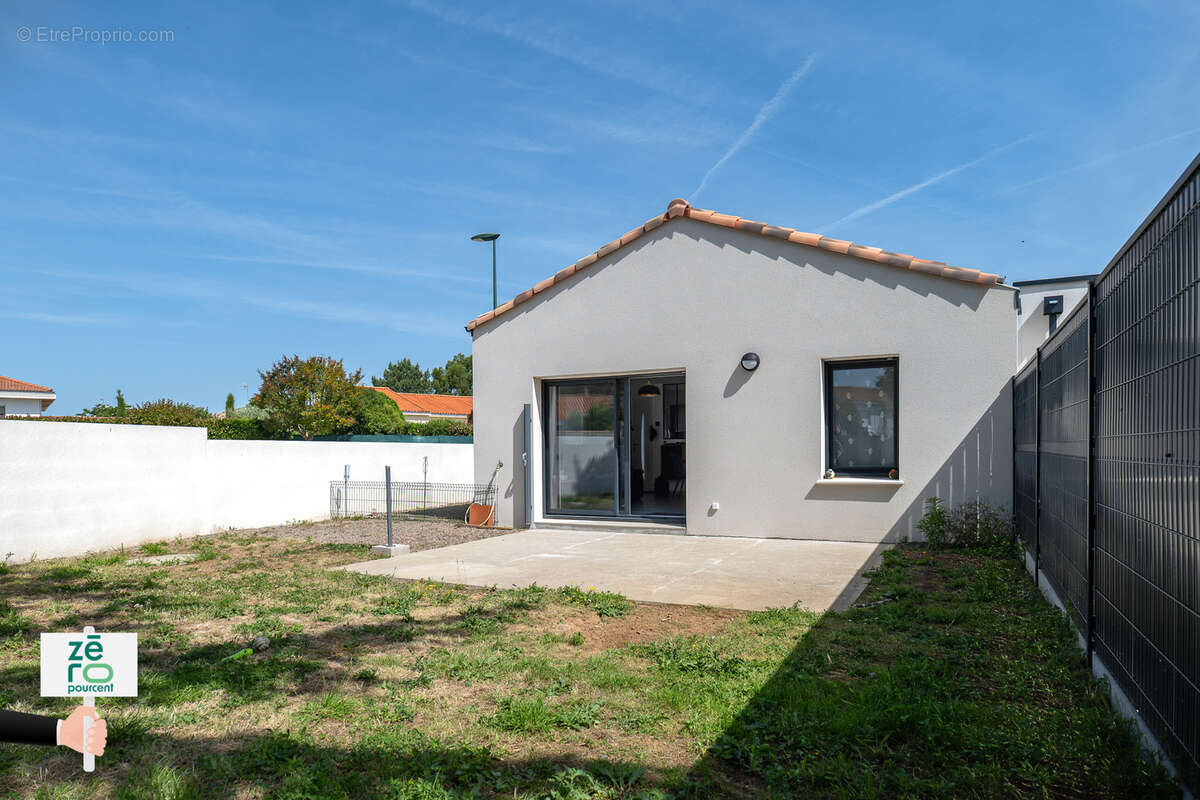 Maison à ANGLES