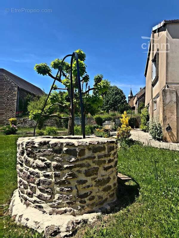 A vendre-maison ancienne de plain-pied-110 000€ fai - photo 5