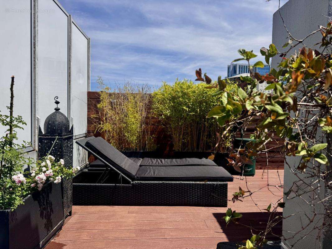 Appartement à LEVALLOIS-PERRET