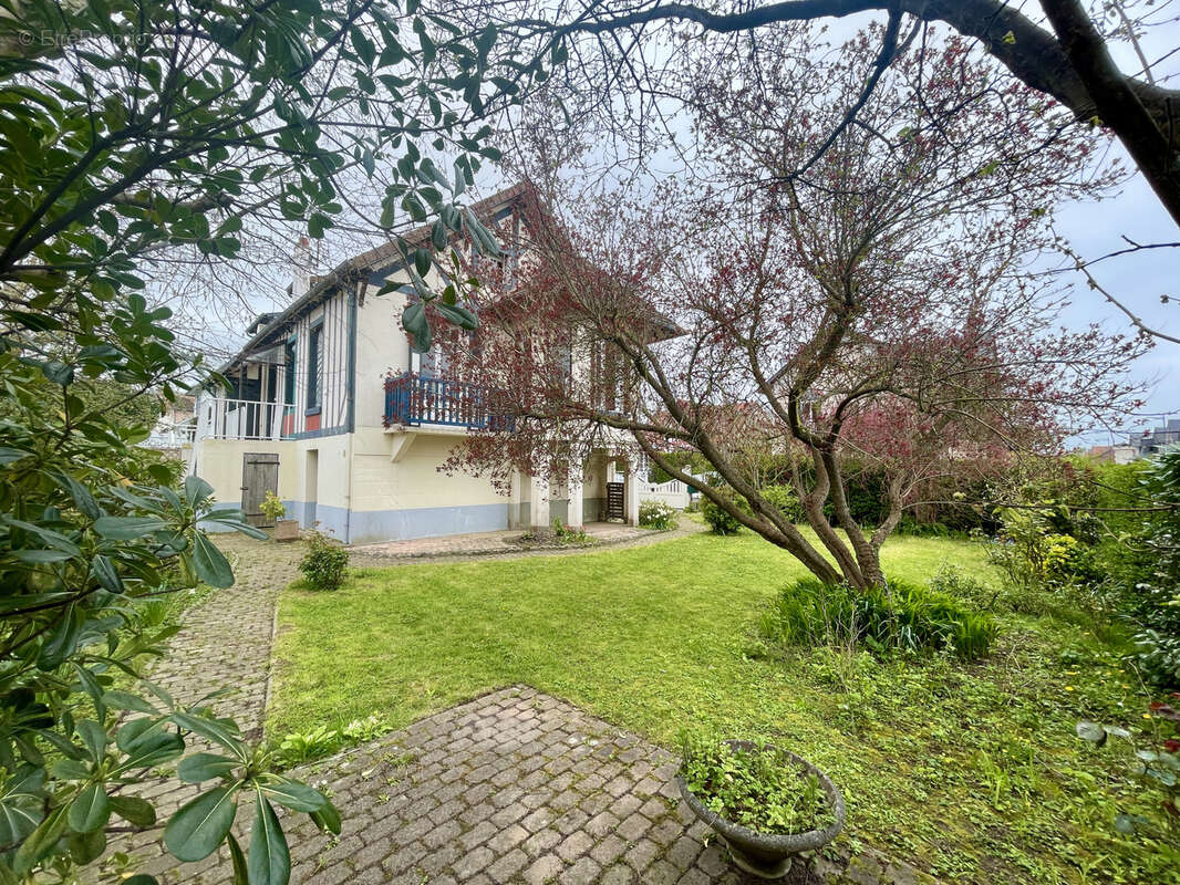 Maison à VILLERS-SUR-MER