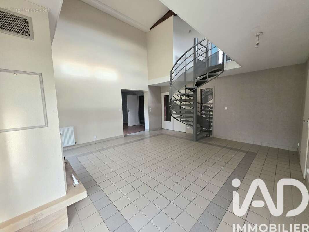 Photo 7 - Maison à BUCHERES