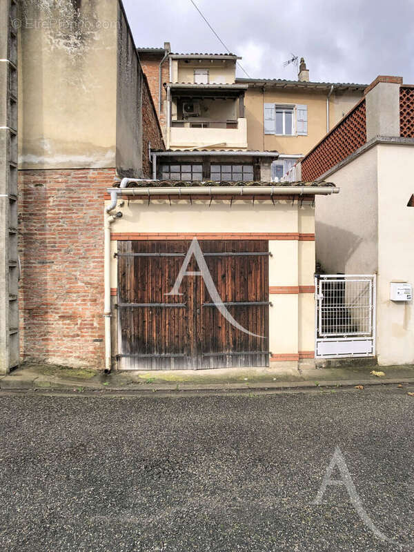 Maison à BEAUMONT-SUR-LEZE