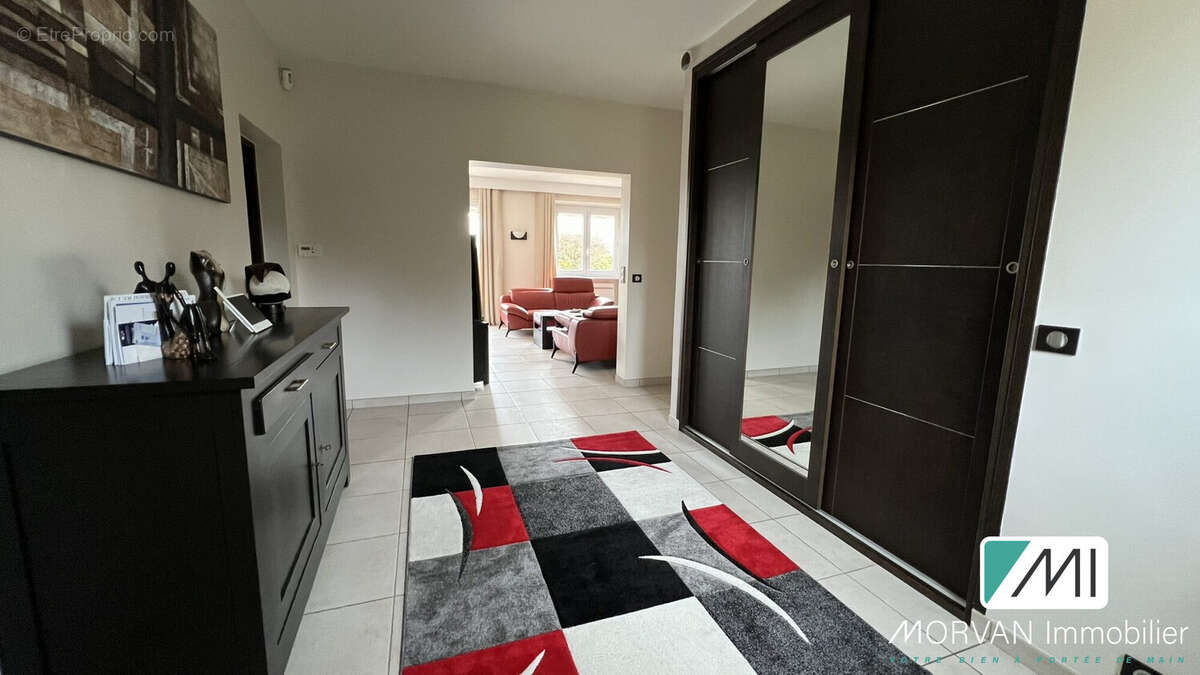 Maison à SAINT-REMY-L&#039;HONORE