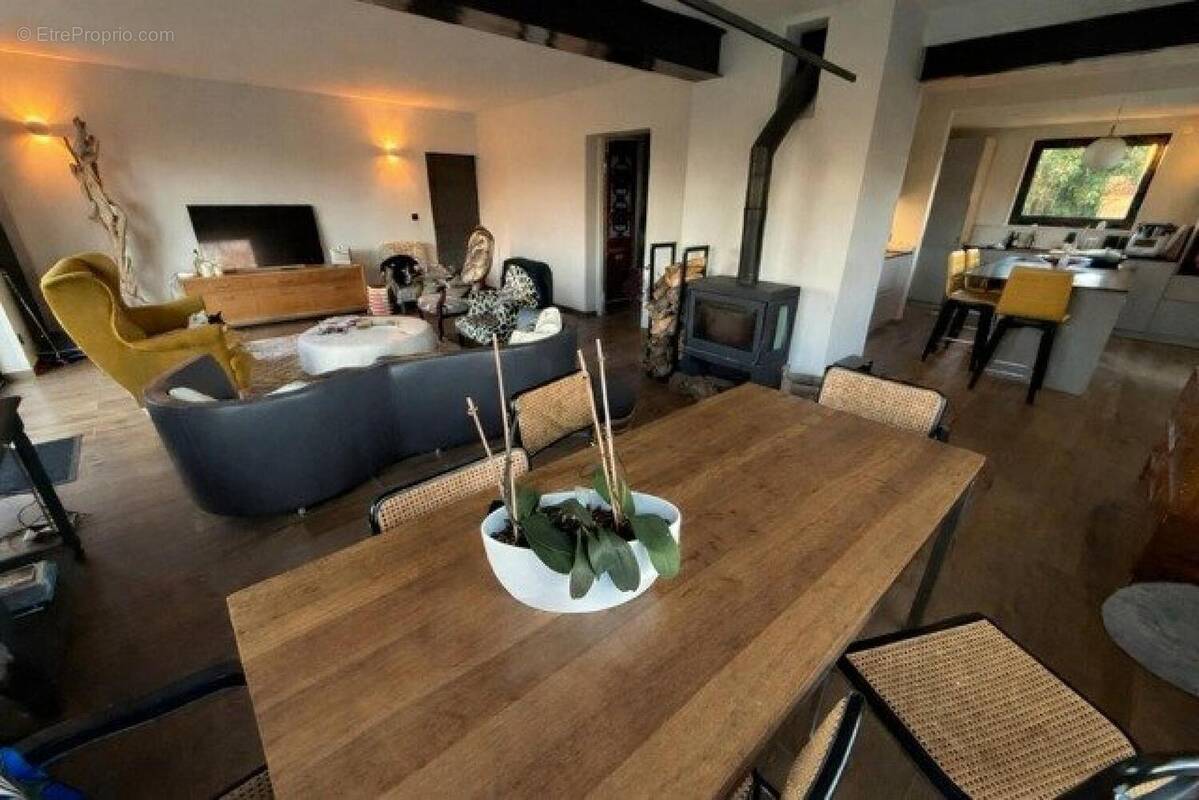 Photo 1 - Maison à GROFFLIERS