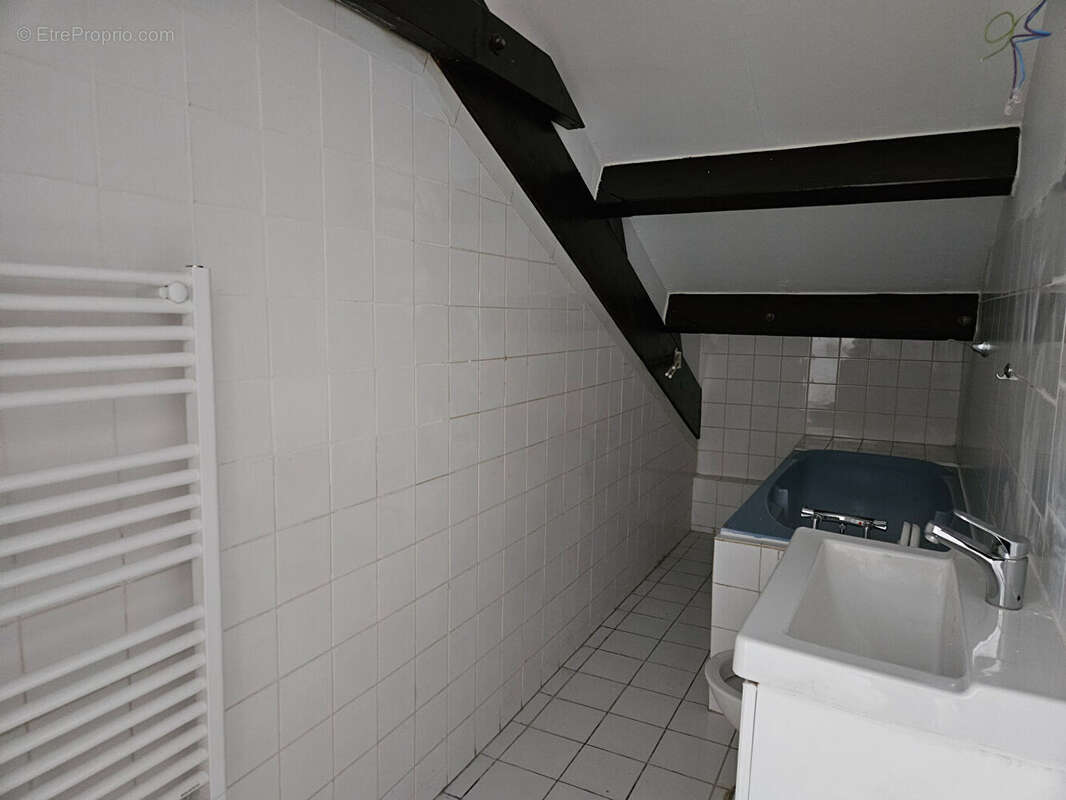 Appartement à CRESPIERES