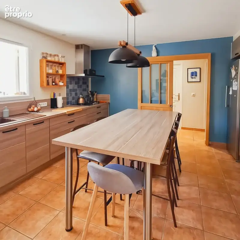 Maison de plain-pied 5 chambres - photo 2