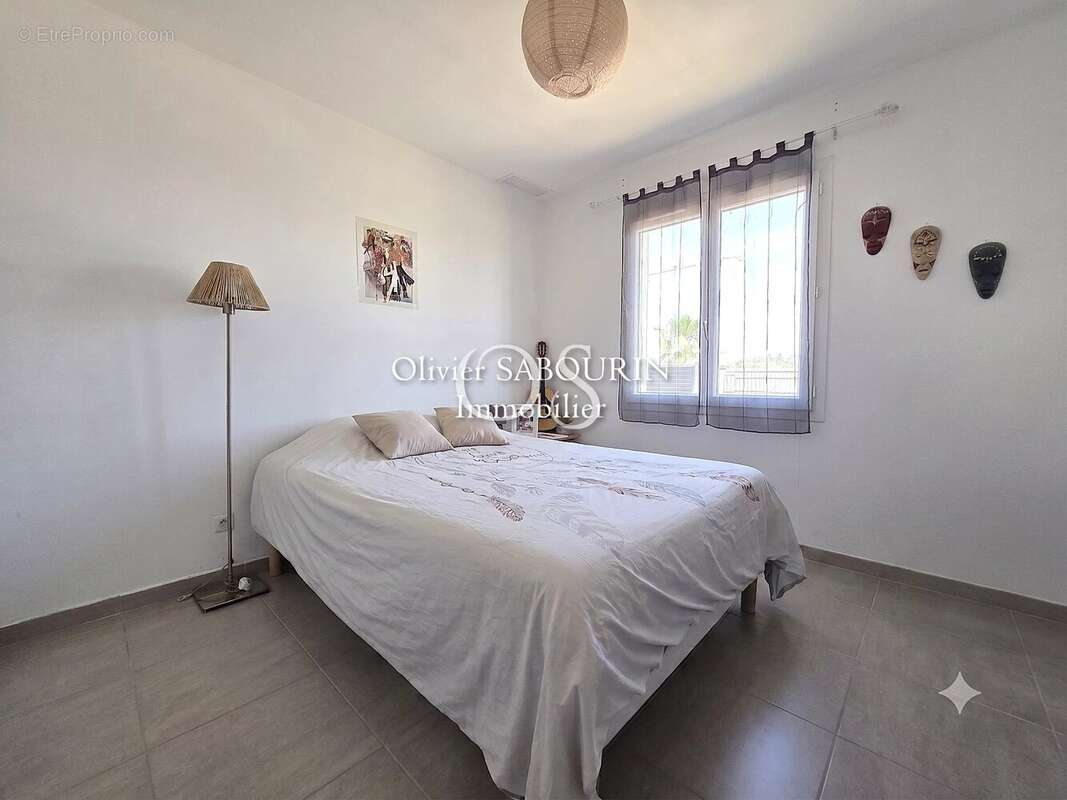 Maison à ROQUEBRUNE-SUR-ARGENS