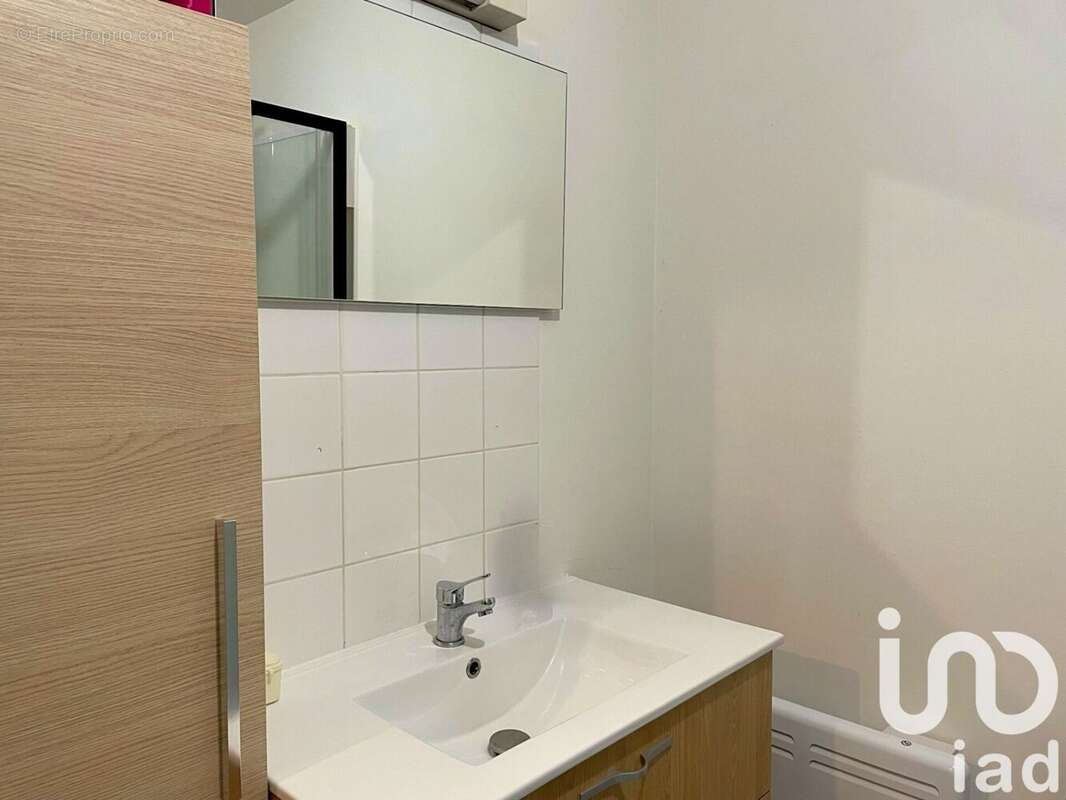 Photo 8 - Maison à LA ROCHE-DERRIEN