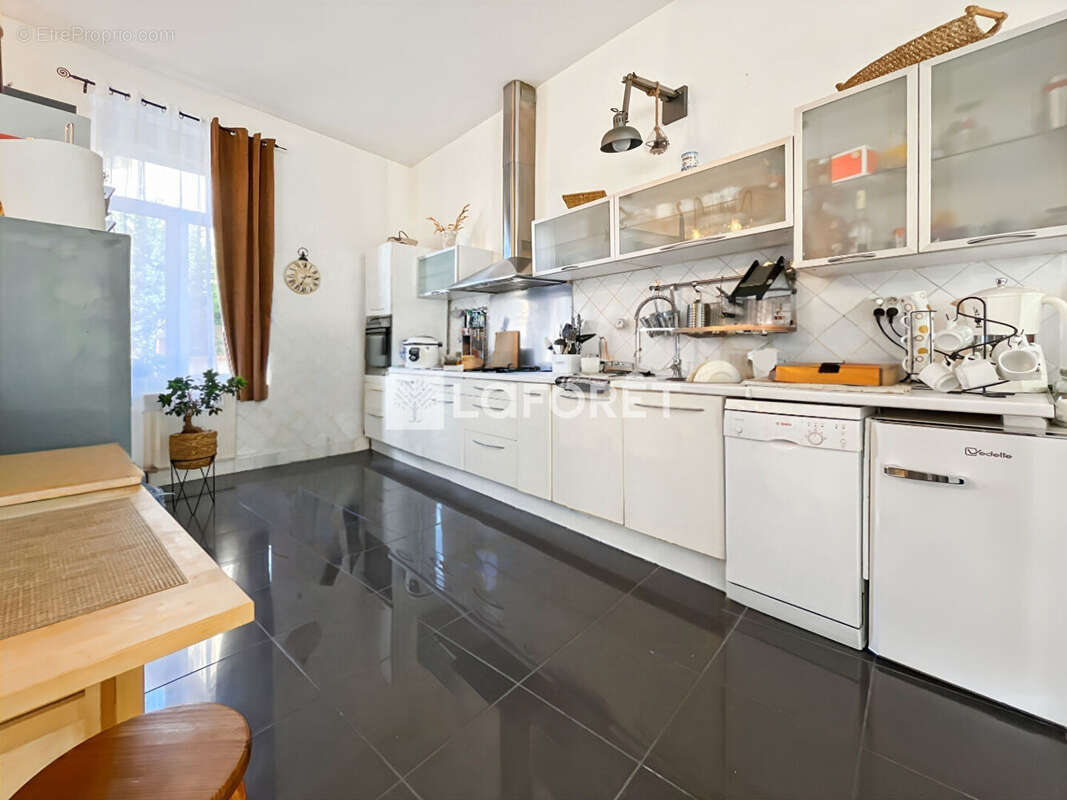 Appartement à BEAUVALLON