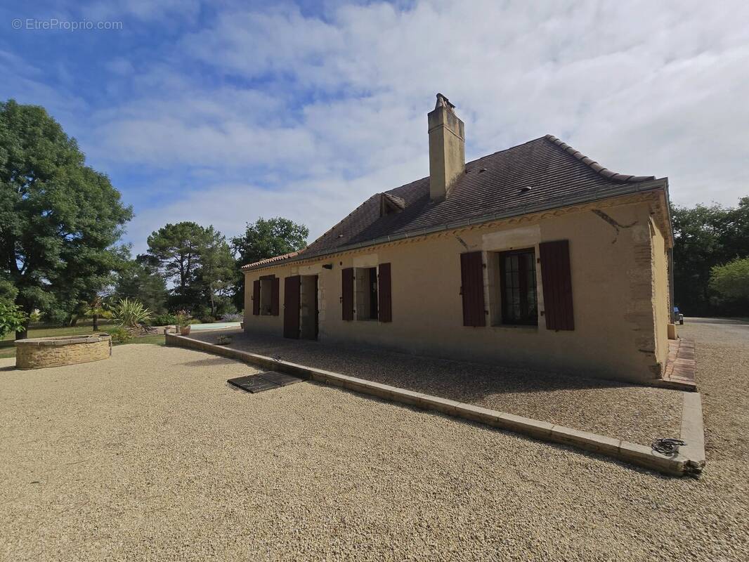 Charmante propriété avec piscine - photo 9