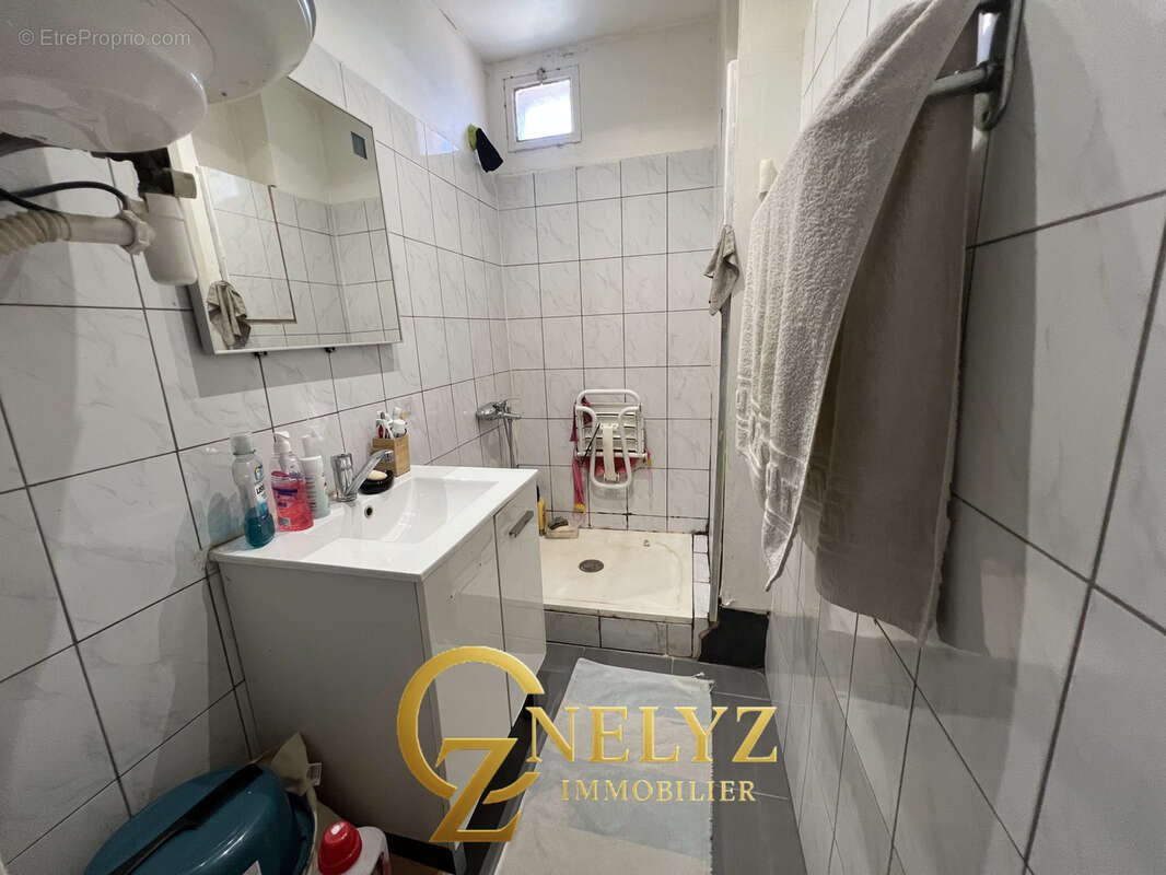 Appartement à MARSEILLE-15E