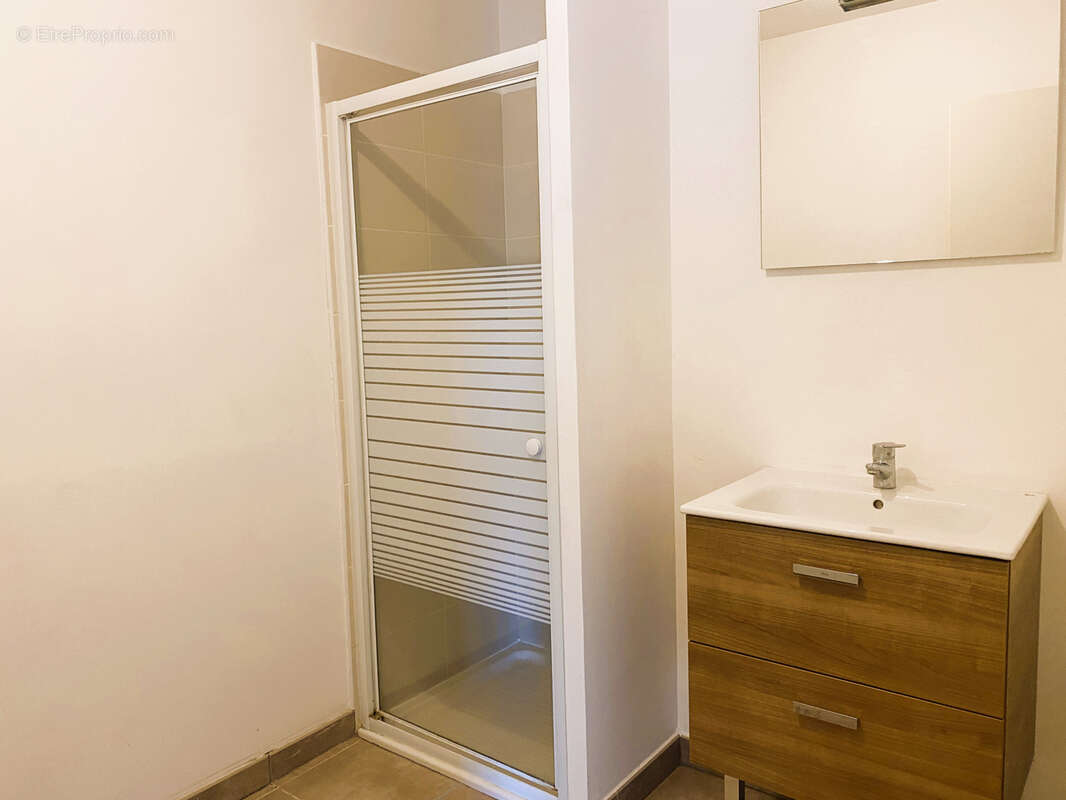 Appartement à SAINT-JEAN-DE-VEDAS