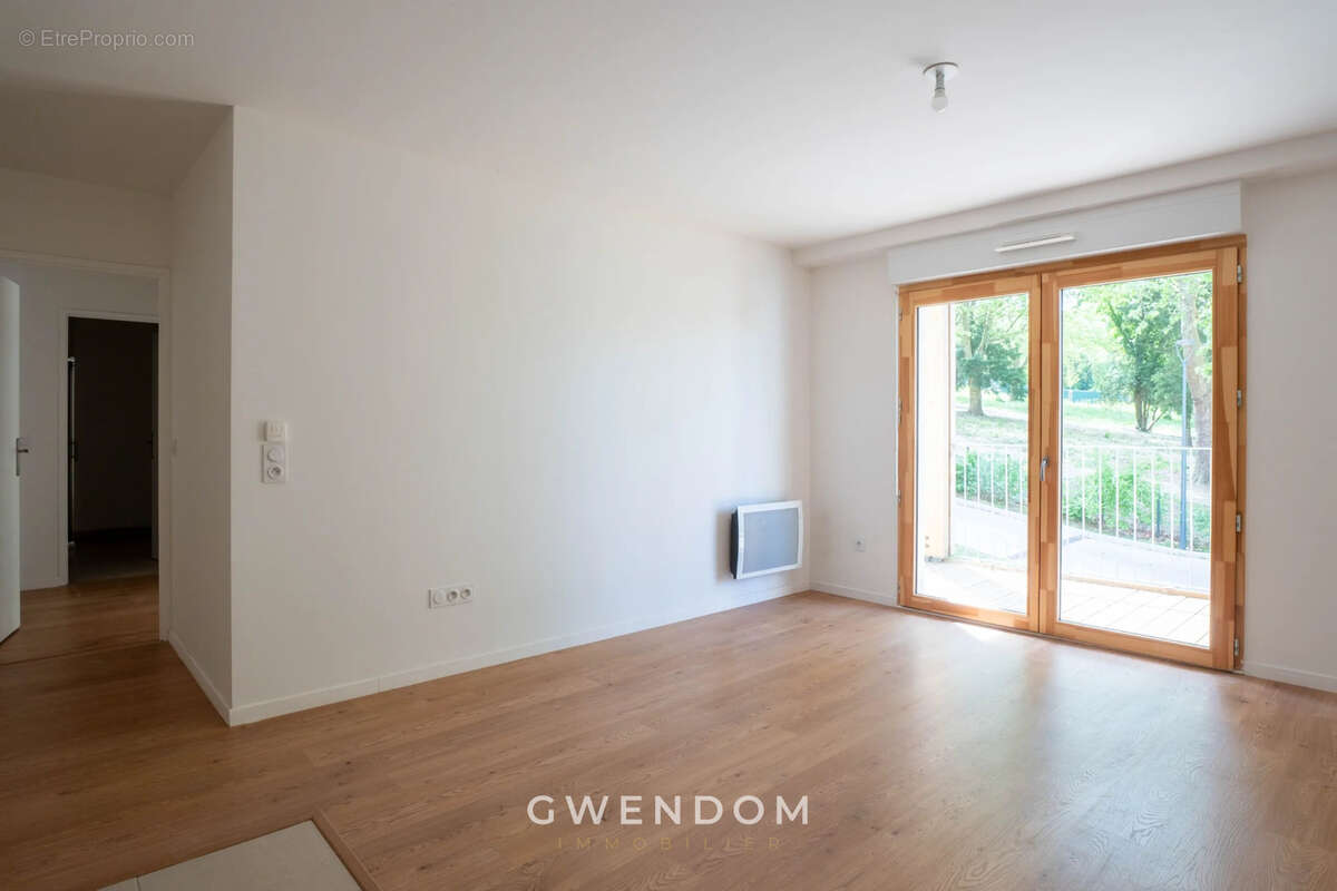 Appartement à TORCY
