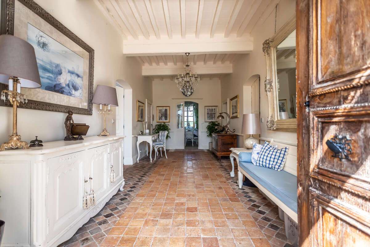 Maison à BEAUVILLE