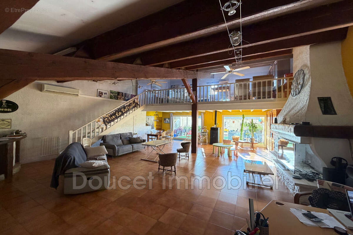 Maison à MAUREILHAN