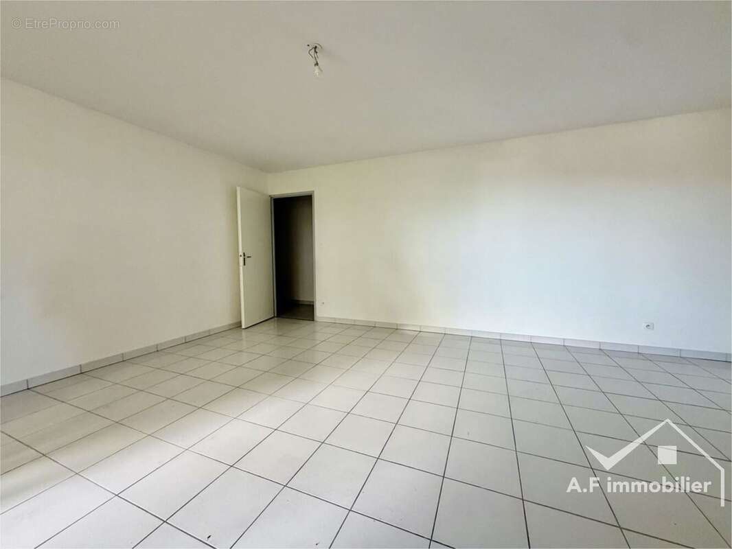 Appartement à FONSORBES