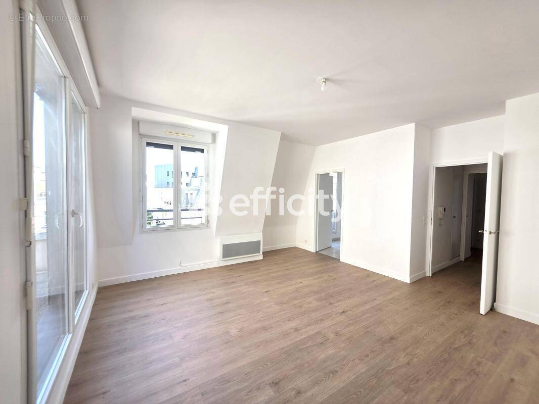 Appartement à CHATILLON