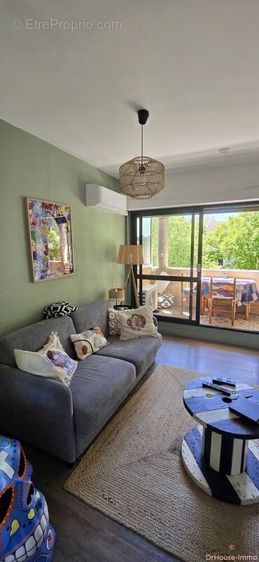 Appartement à GREOUX-LES-BAINS