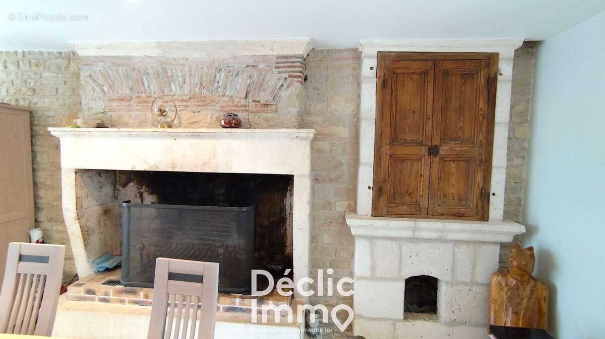 Maison en pierres avec dépendances - photo 12