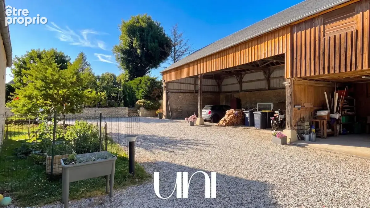 Maison 7 pièces de 264m2 avec jardin clos - Mathieu - photo 7