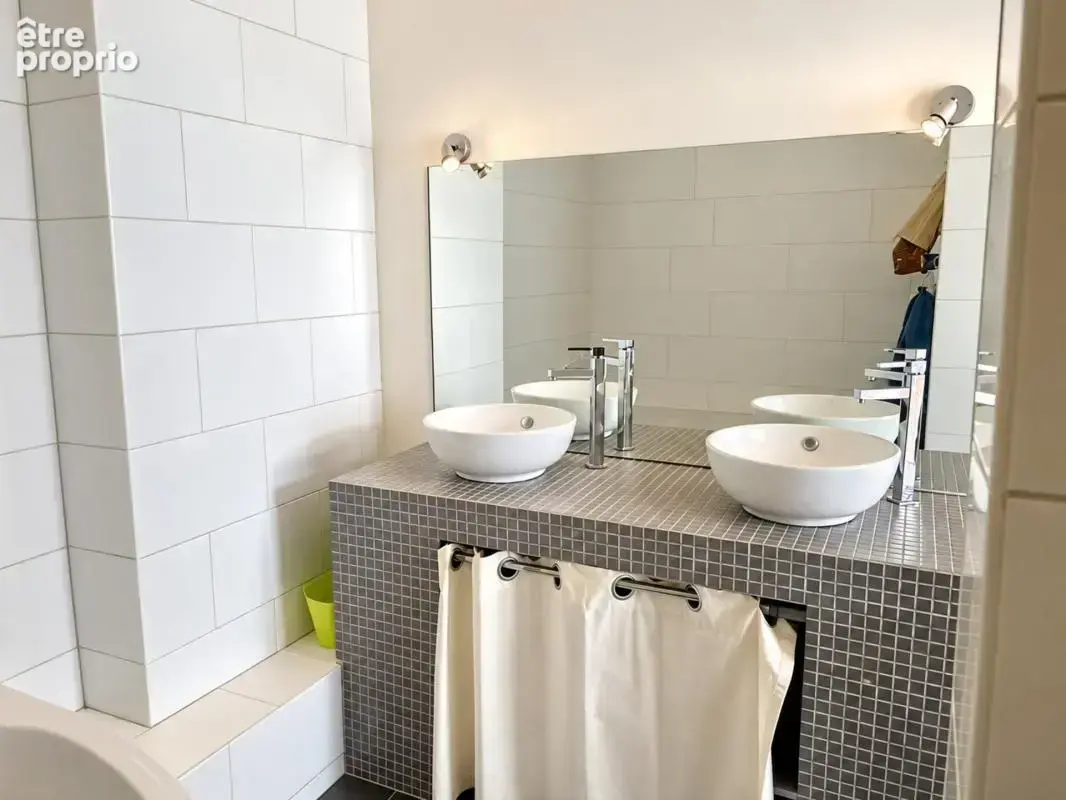 Appartement T3, 90 m²  Clermont-Ferrand – rue Blatin - photo 12