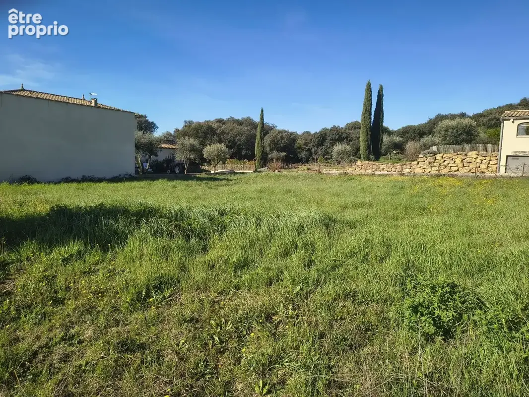 Terrain à CASTILLON-DU-GARD