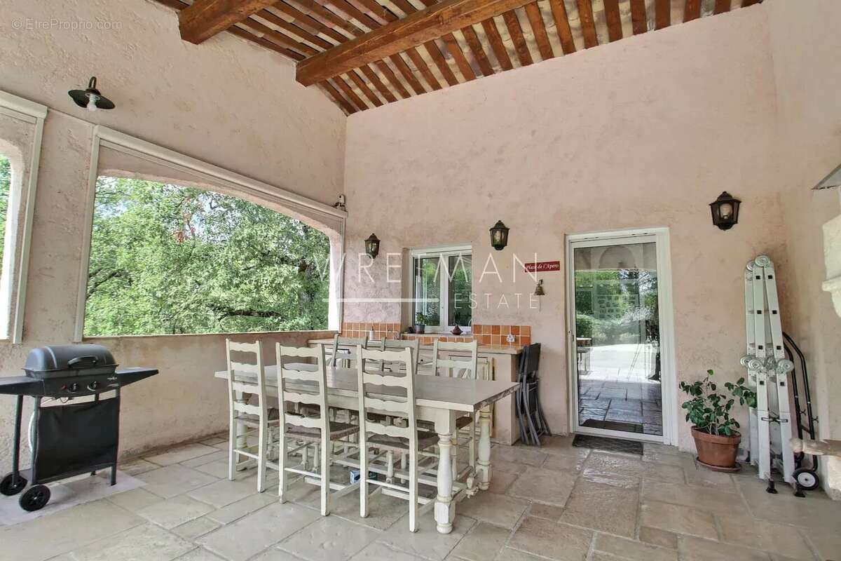 Maison à FAYENCE