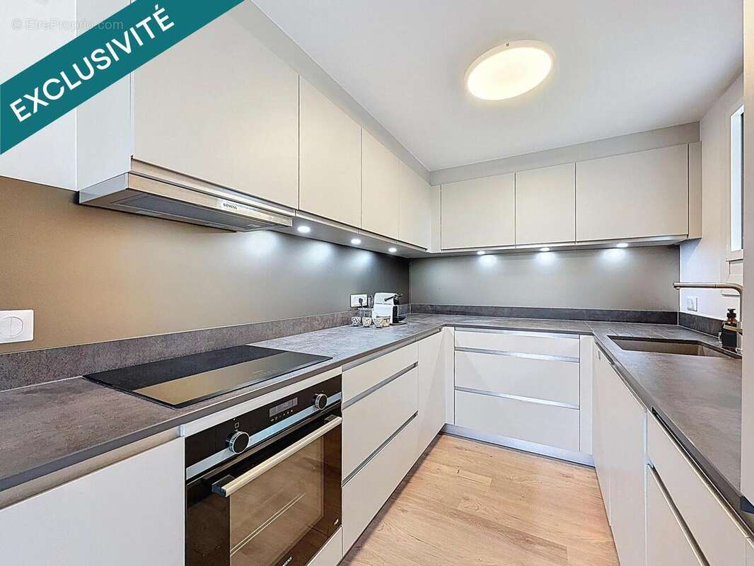 Photo 3 - Appartement à VIRY