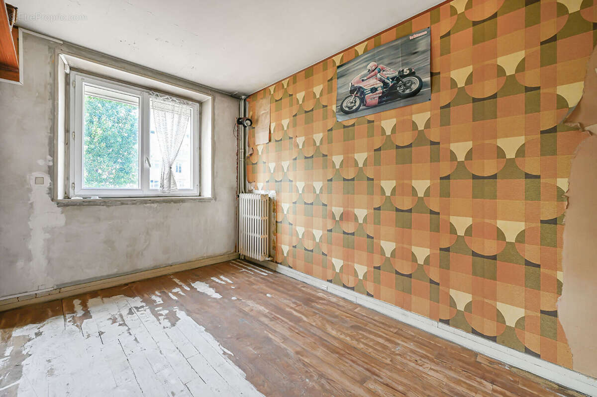 Appartement à ISSY-LES-MOULINEAUX