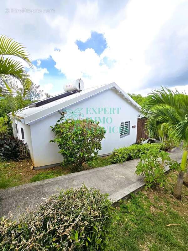 Maison à GRAND-BOURG