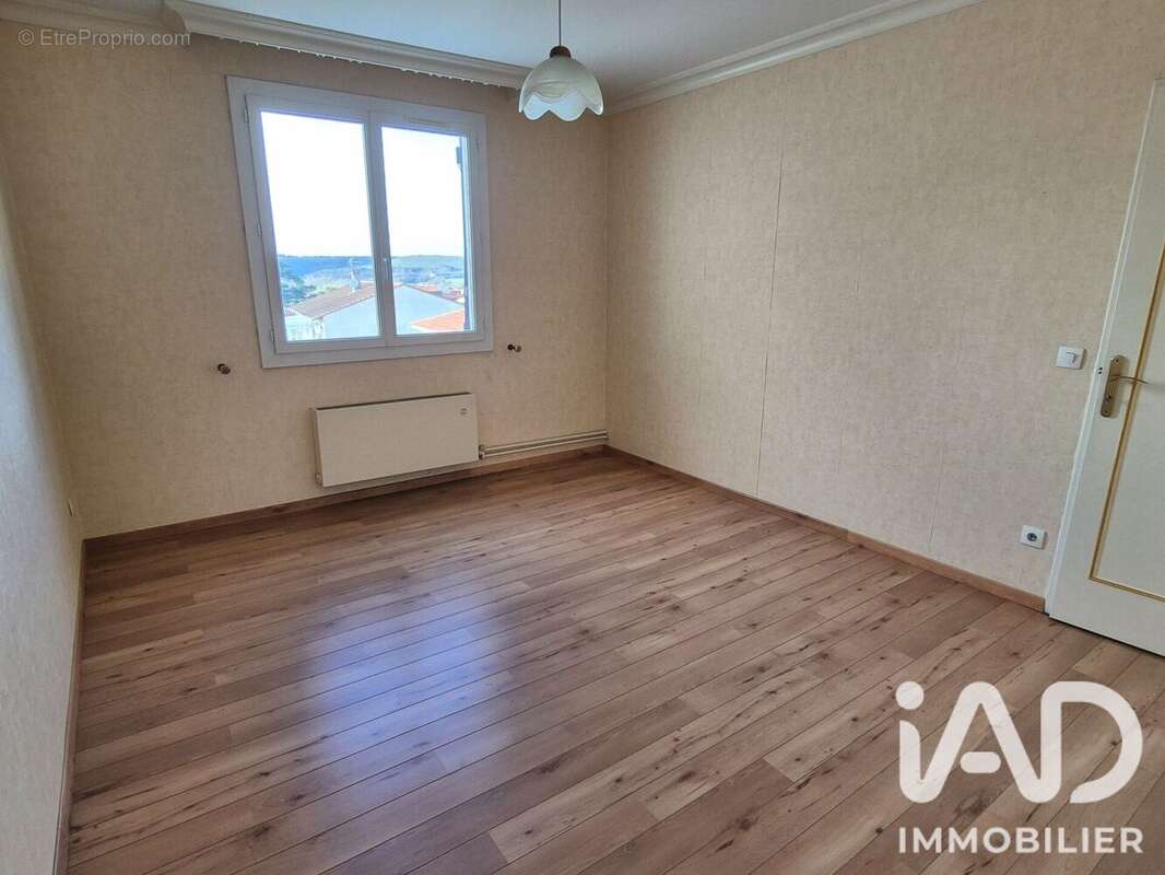 Maison 96 m² à Aiguefonde  - photo 9