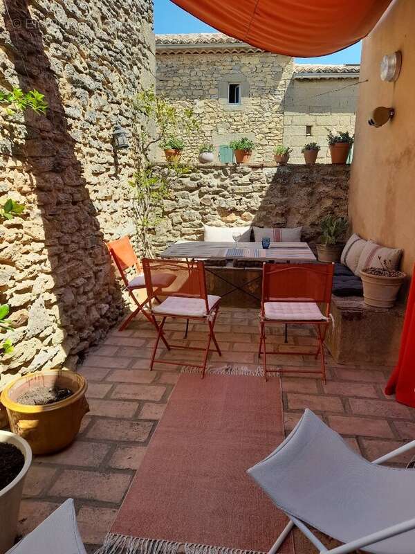 Maison à UZES