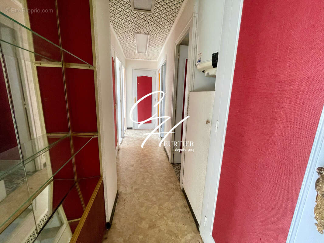 Appartement à SAINT-MARTIN-D'HERES