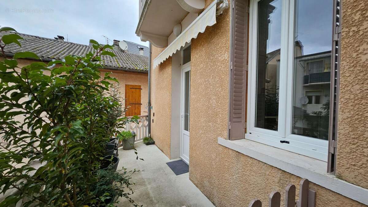 Maison à LA ROCHETTE