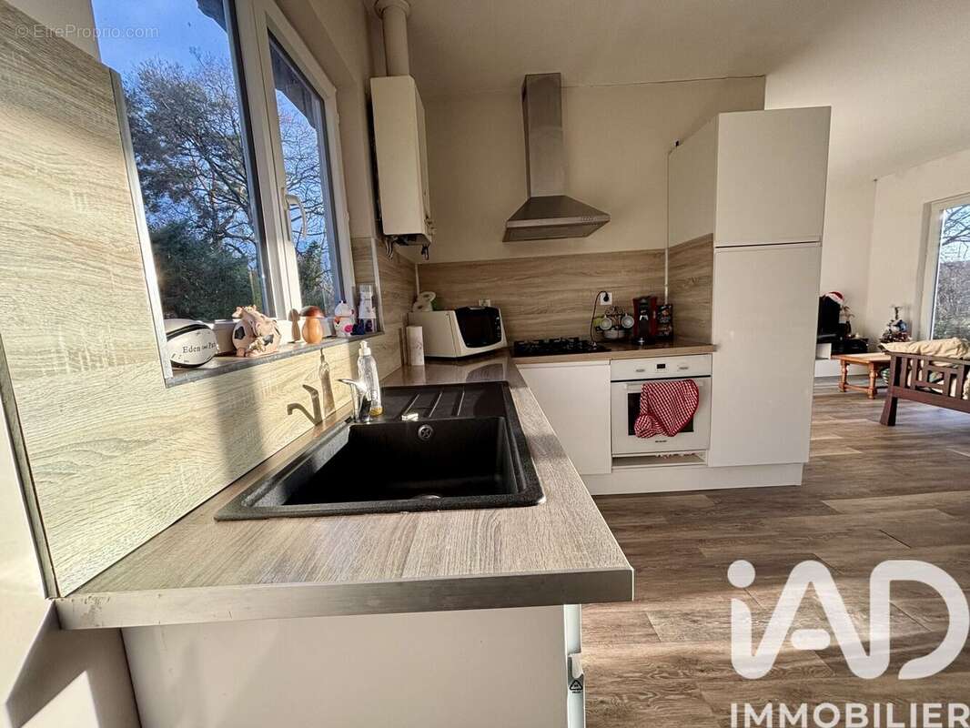 Photo 3 - Maison à MIALET