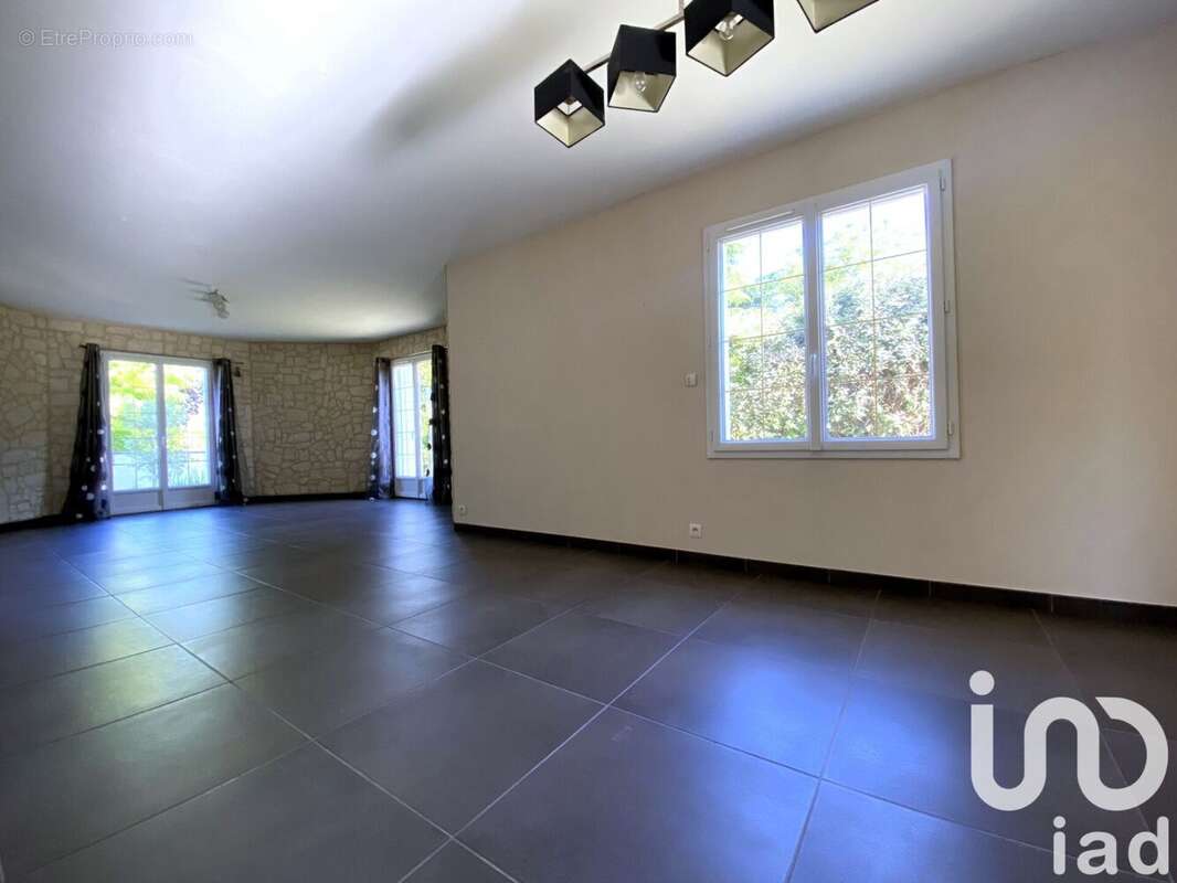 Photo 6 - Maison à ESVRES