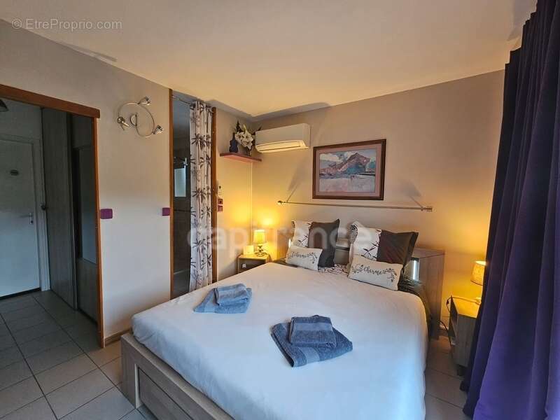 Villa de plain pied - 4 chambres - piscine - terrain de pétanque - garage - cadre naturel privilégié - photo 12