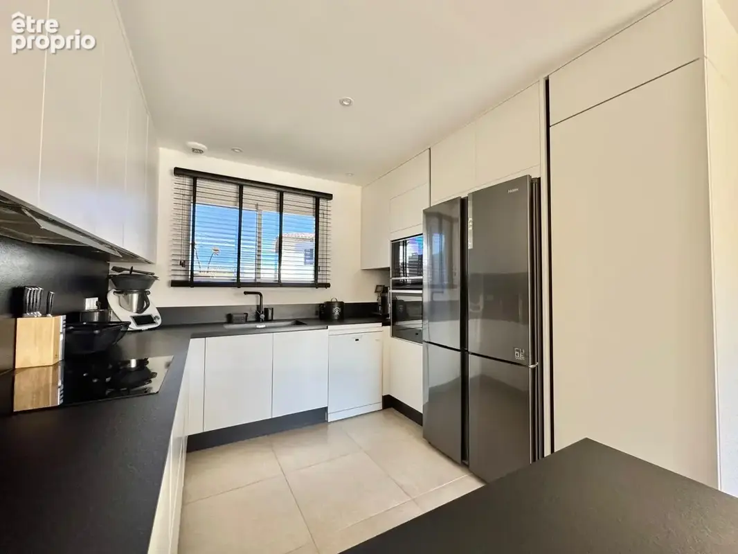 Photo Maison à Saint-Paul-En-Foret au prix de 480 000€