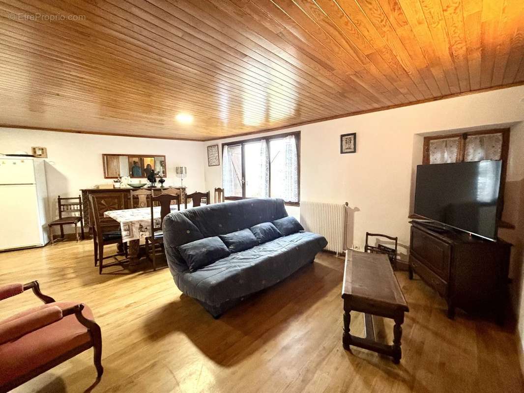 Maison à SAINT-PIERRE-DELS-FORCATS