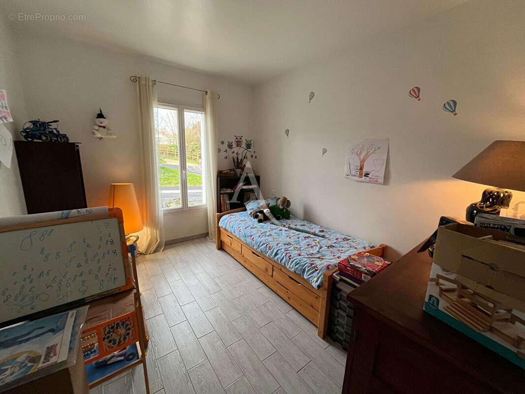 Maison à LA CHAPELLE-ACHARD