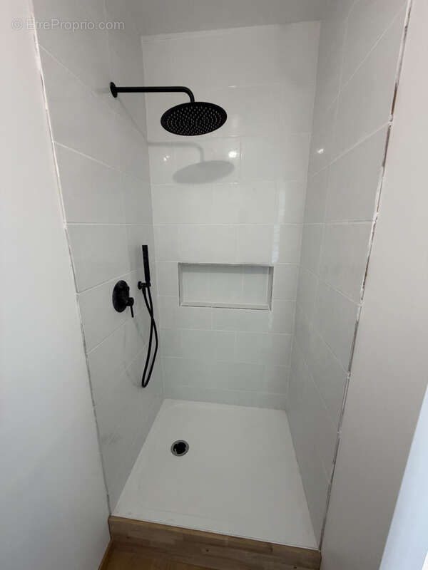 Appartement à SAINT-MARTIN-D'HERES