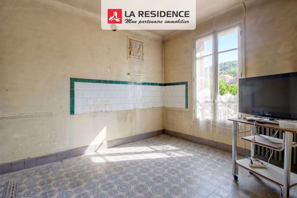 Maison 69 m² à Chanteloup-Les-Vignes  - photo 3